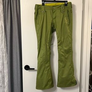 Burton green snow pants, women’s medium